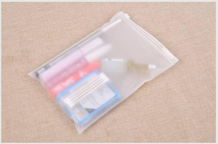 Saco Ziplock para Viagem: 7 Dicas para Usar Corretamente