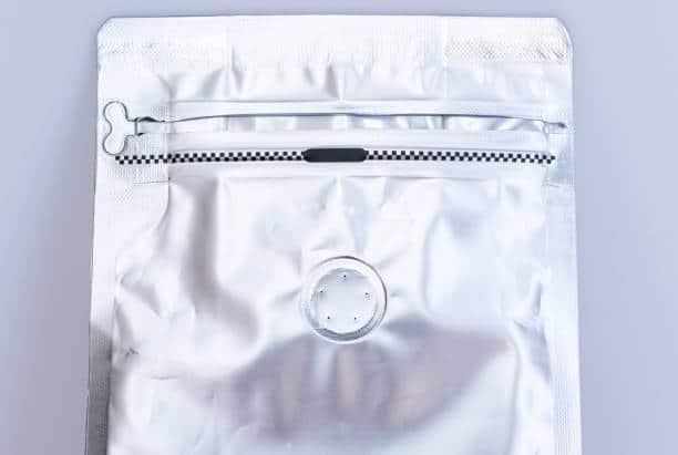 Embalagem Metalizada com Zip: 7 Vantagens que Você Precisa Conhecer